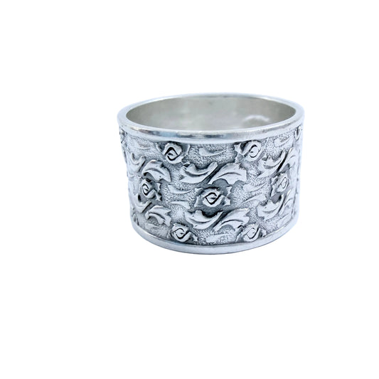 Victor Janson, Sweden 1959. Vintage Solid Silver Floral Band Ring.