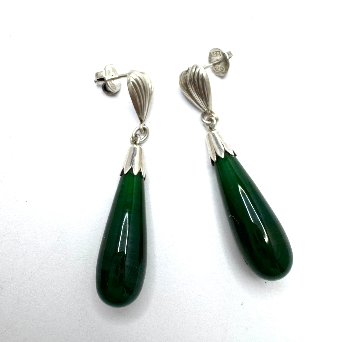 Svedboms, Sweden c 1940s. Solid Silver Deep Forest Green Agate Drop Dangle Earrings.
