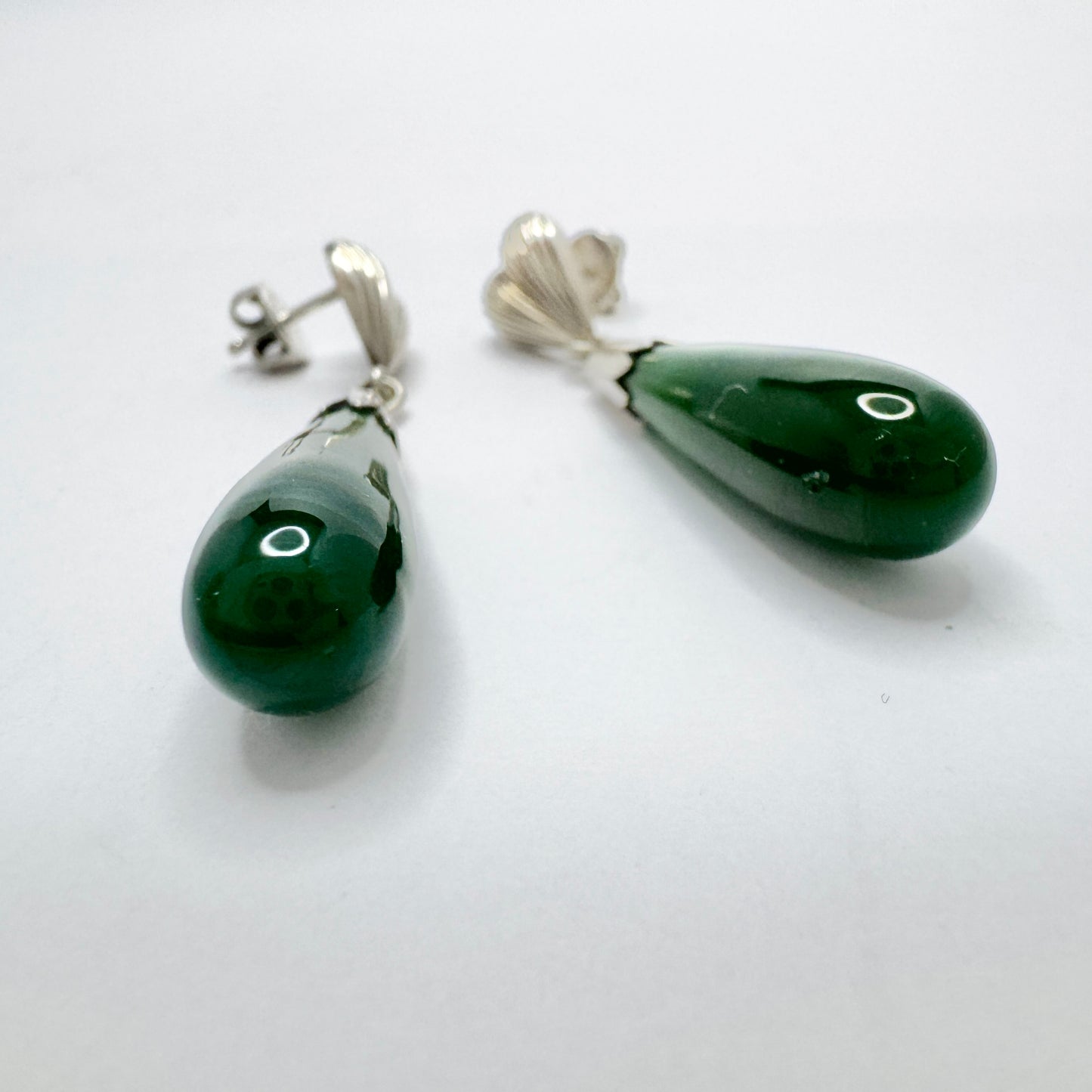 Svedboms, Sweden c 1940s. Solid Silver Deep Forest Green Agate Drop Dangle Earrings.