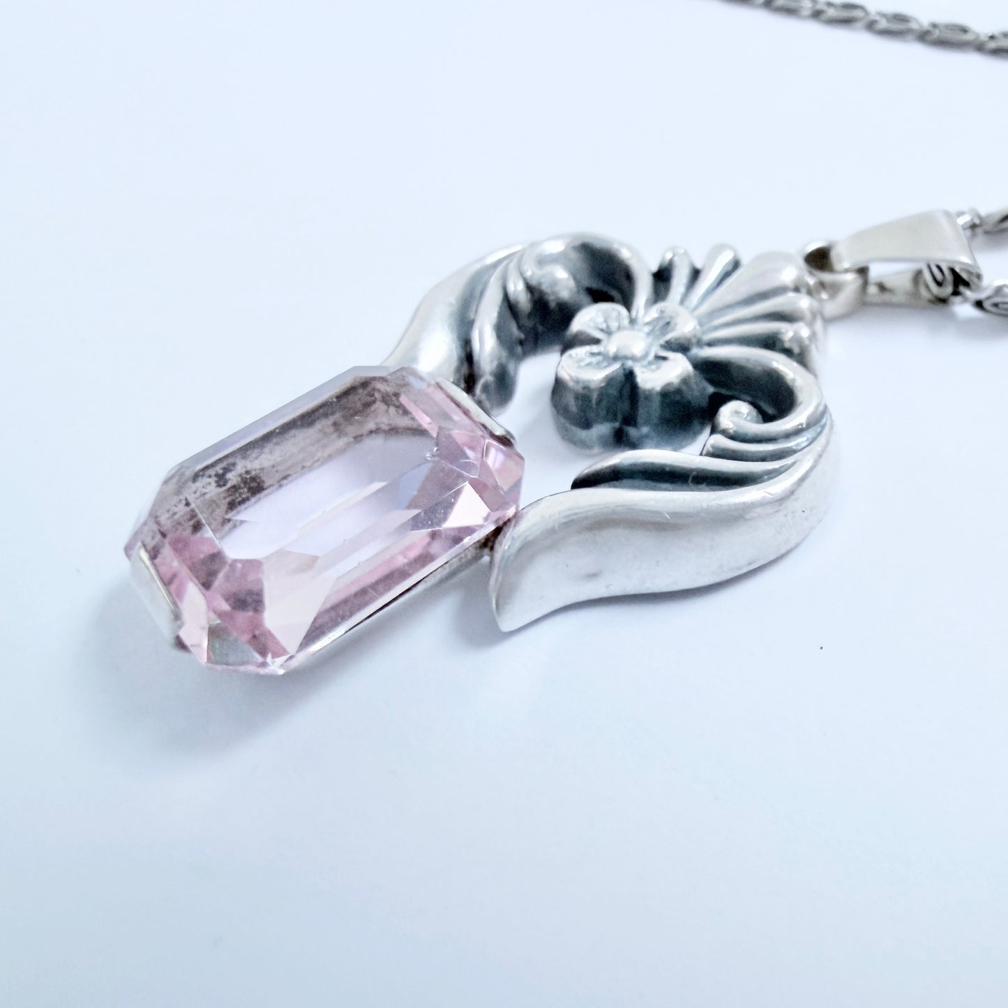 Per Emilson, Sweden 1948. Vintage Solid Silver Pink Glass Pendant Necklace.