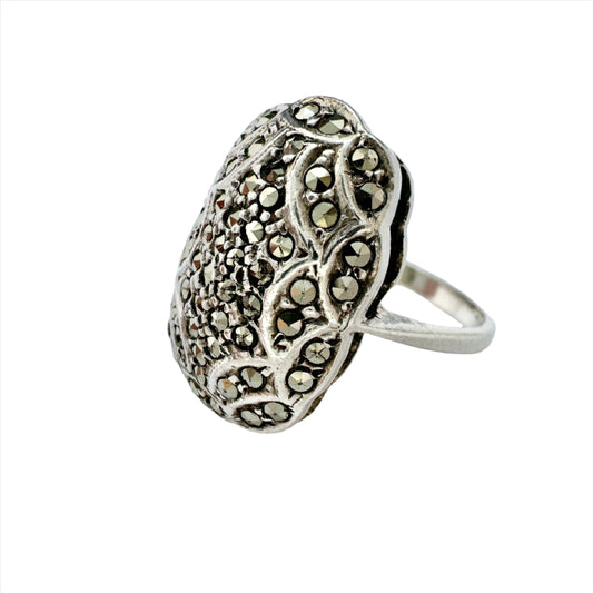 Vintage 1940s. Sterling Silver Marcasite Ring.