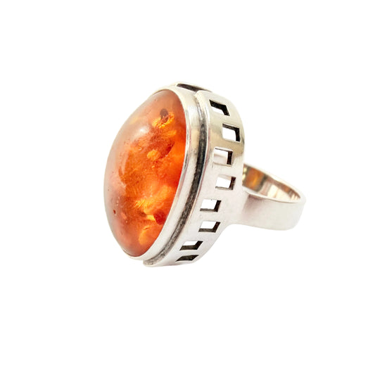 Ostsee-schmuck, Fischland ca 1970. Solid Silver Amber Ring