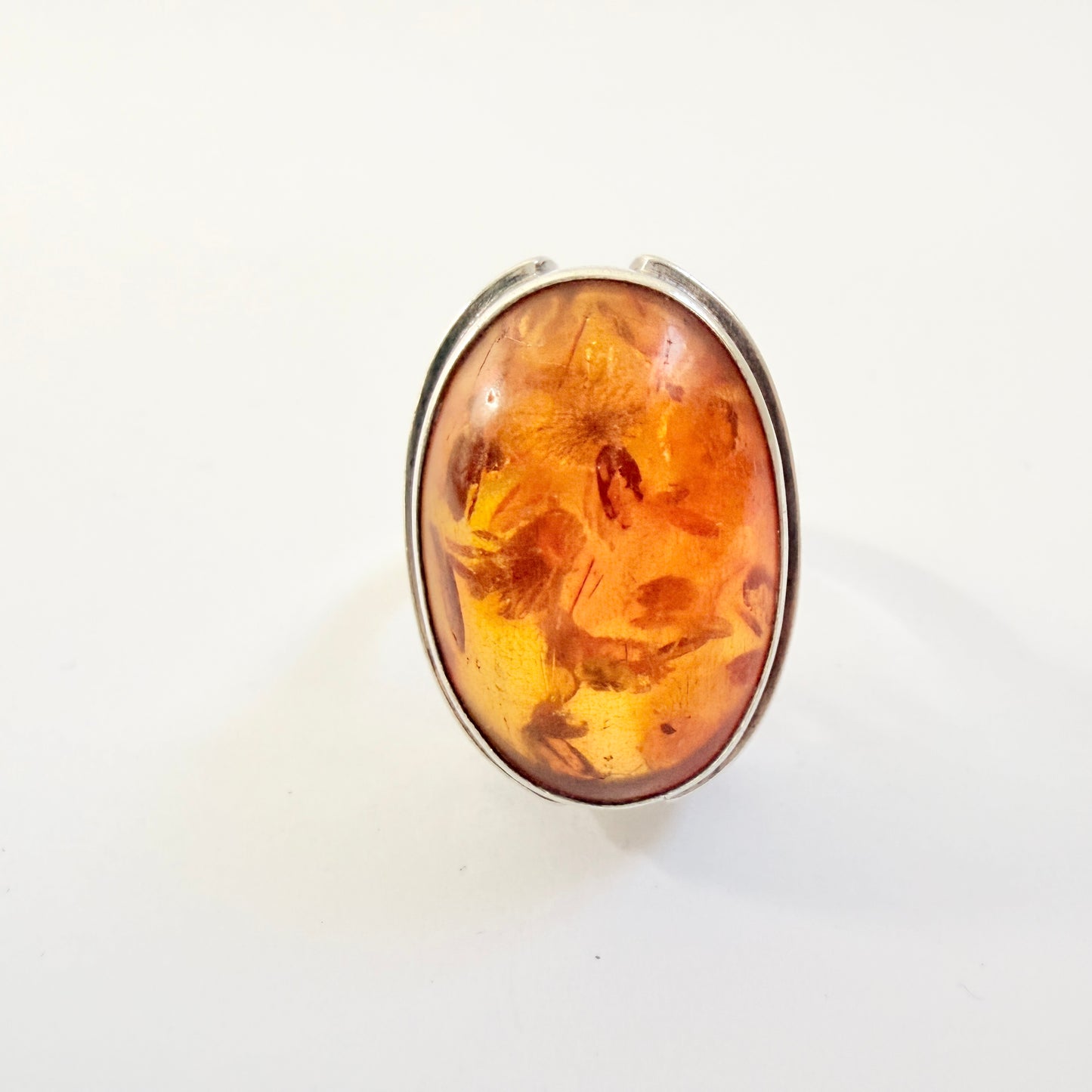 Ostsee-schmuck, Fischland ca 1970. Solid Silver Amber Ring
