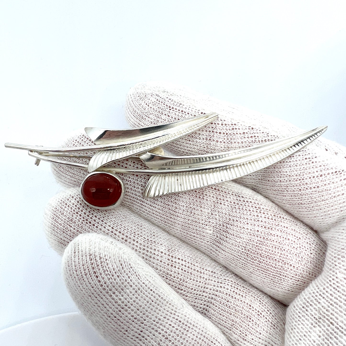 Per Ericsson, Sweden 1954. Large Vintage Mid-century Modern Sterling Silver Carnelian Brooch.