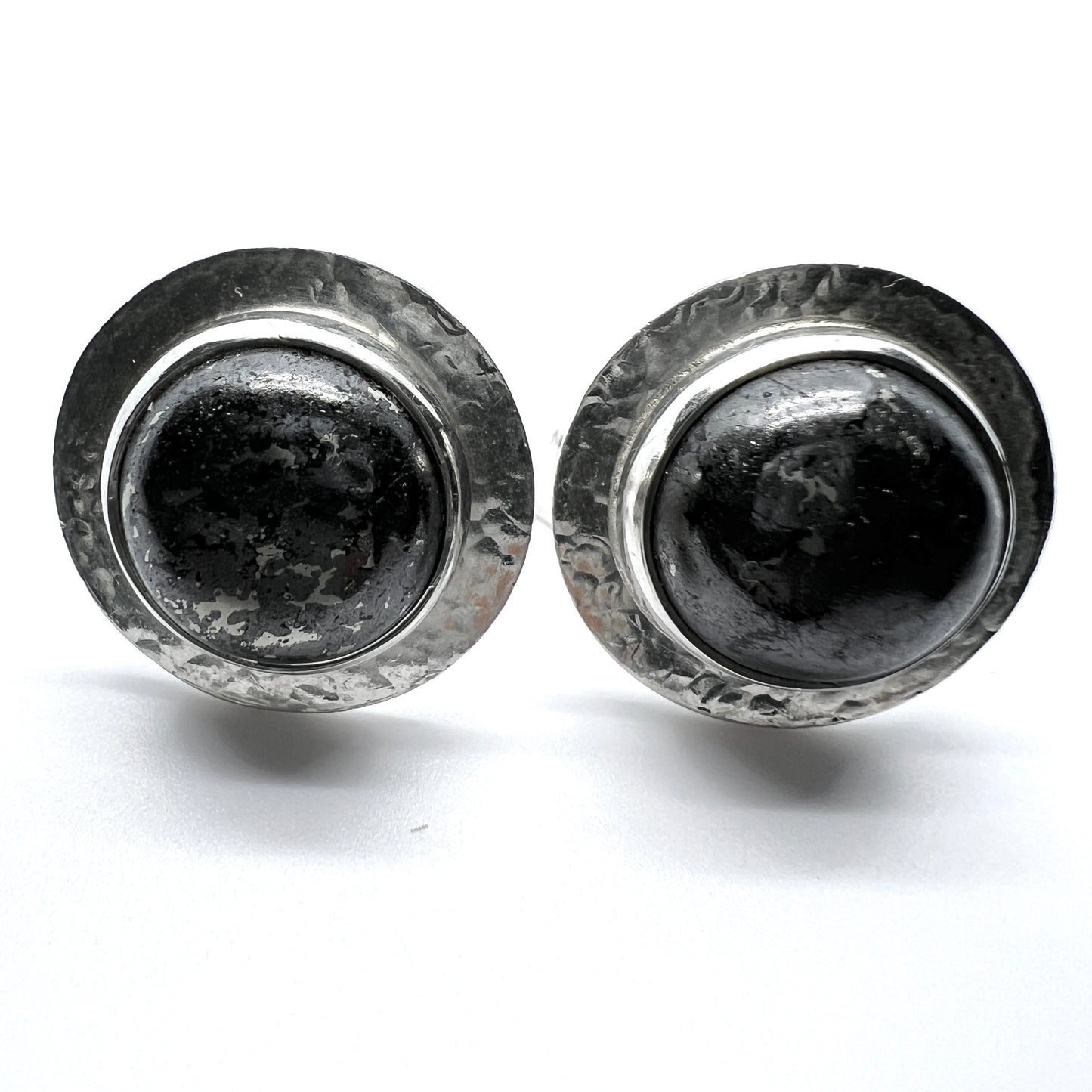 Thomas Danielsson, Sweden 1971. Vintage Sterling Silver Iron Ore Cufflinks.