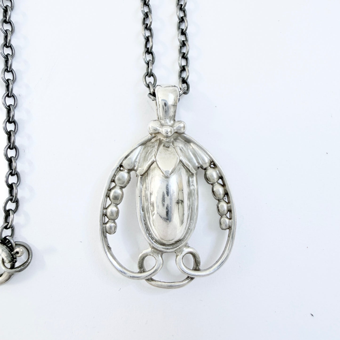 Georg Jensen, Denmark. Vintage Solid Silver Pendant Necklace. Heritage 1990. Original Box
