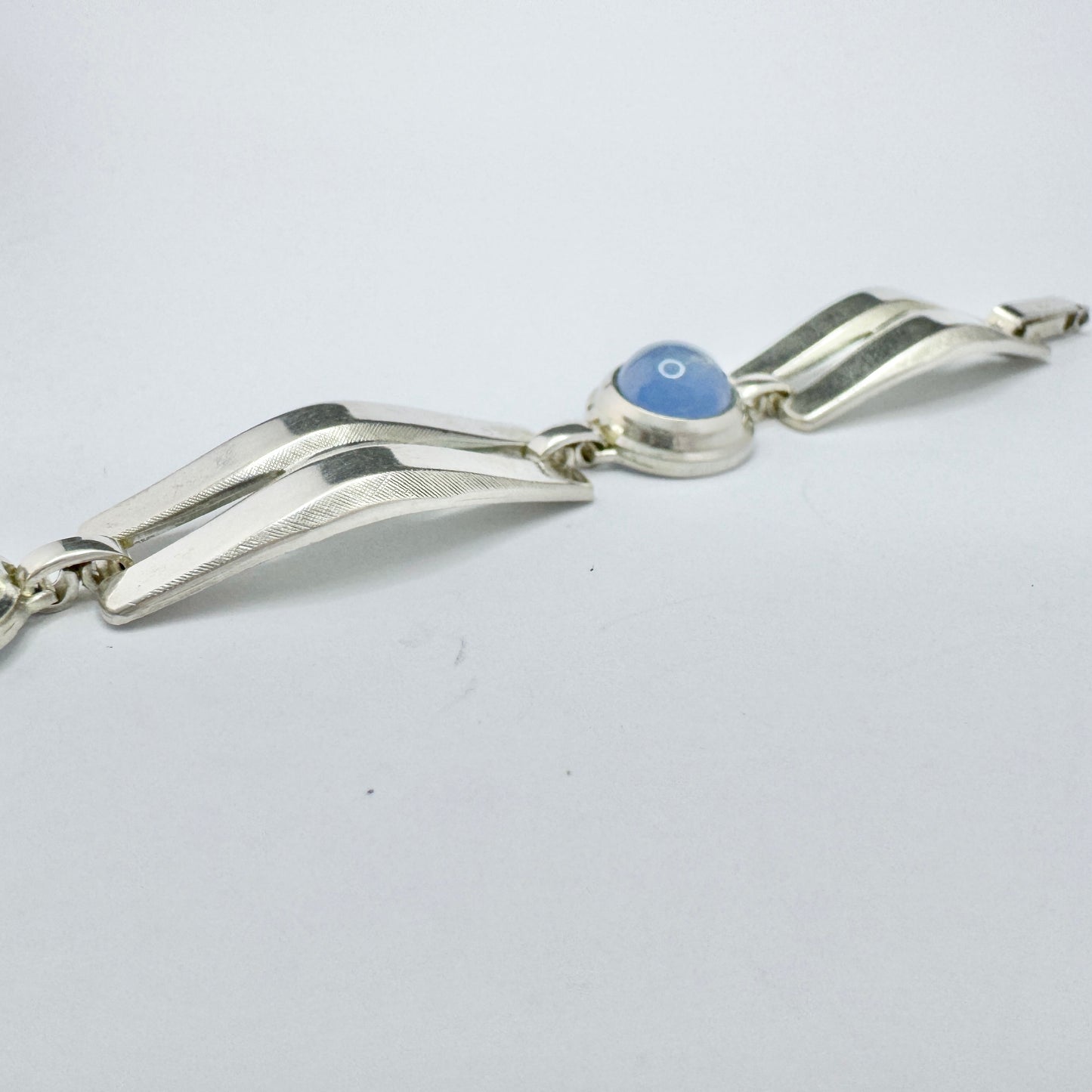 K&L-Kordes Lichtenfels, Germany 1960s. Vintage Solid Silver Chalcedony Bracelet.