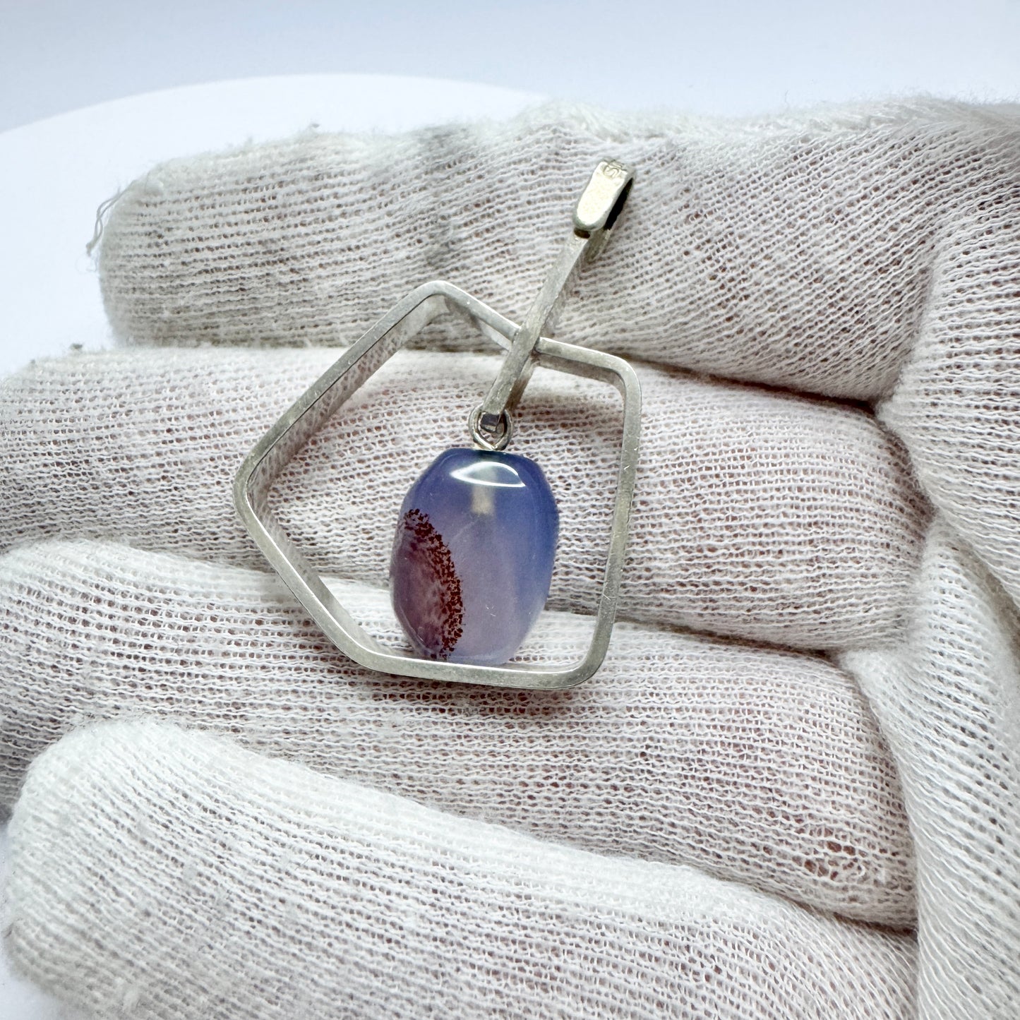 Hedbergs, Sweden 1959. Vintage Sterling Silver Chalcedony Pendant.