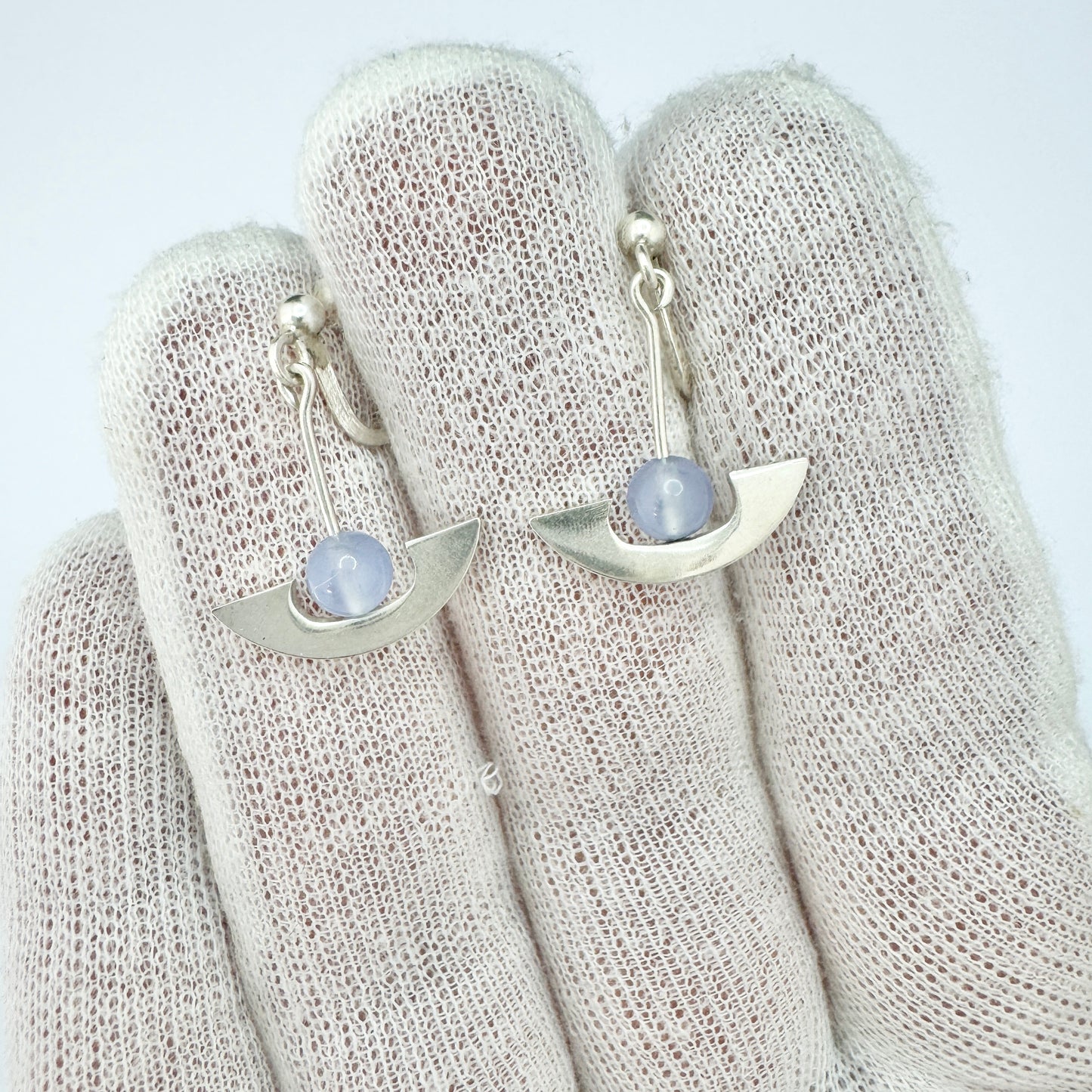 H & K Linders, Sweden year 1960. Vintage Solid Silver Chalcedony Earrings.