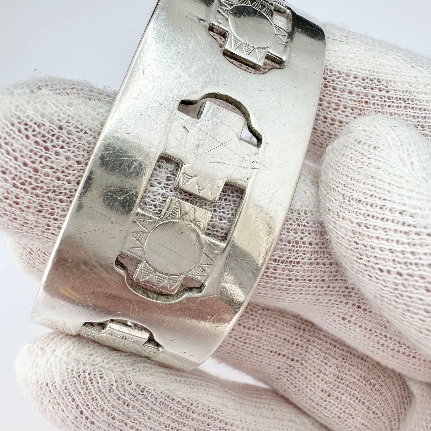 Olle Olsson for Kaplan, Sweden 1966 Vintage Sterling Silver Cuff Bracelet.