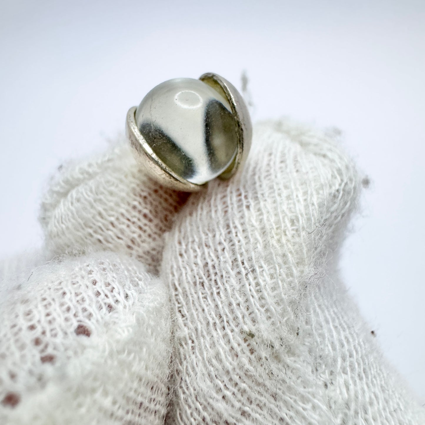 Vintage Solid Silver Pool of Light Quartz Pendant Necklace.