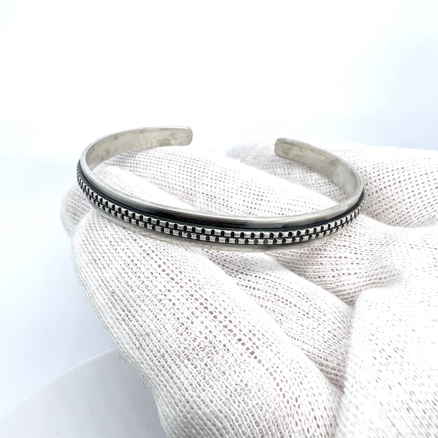 Kalevala Koru, Finland 1964. Vintage Solid Silver Bracelet.