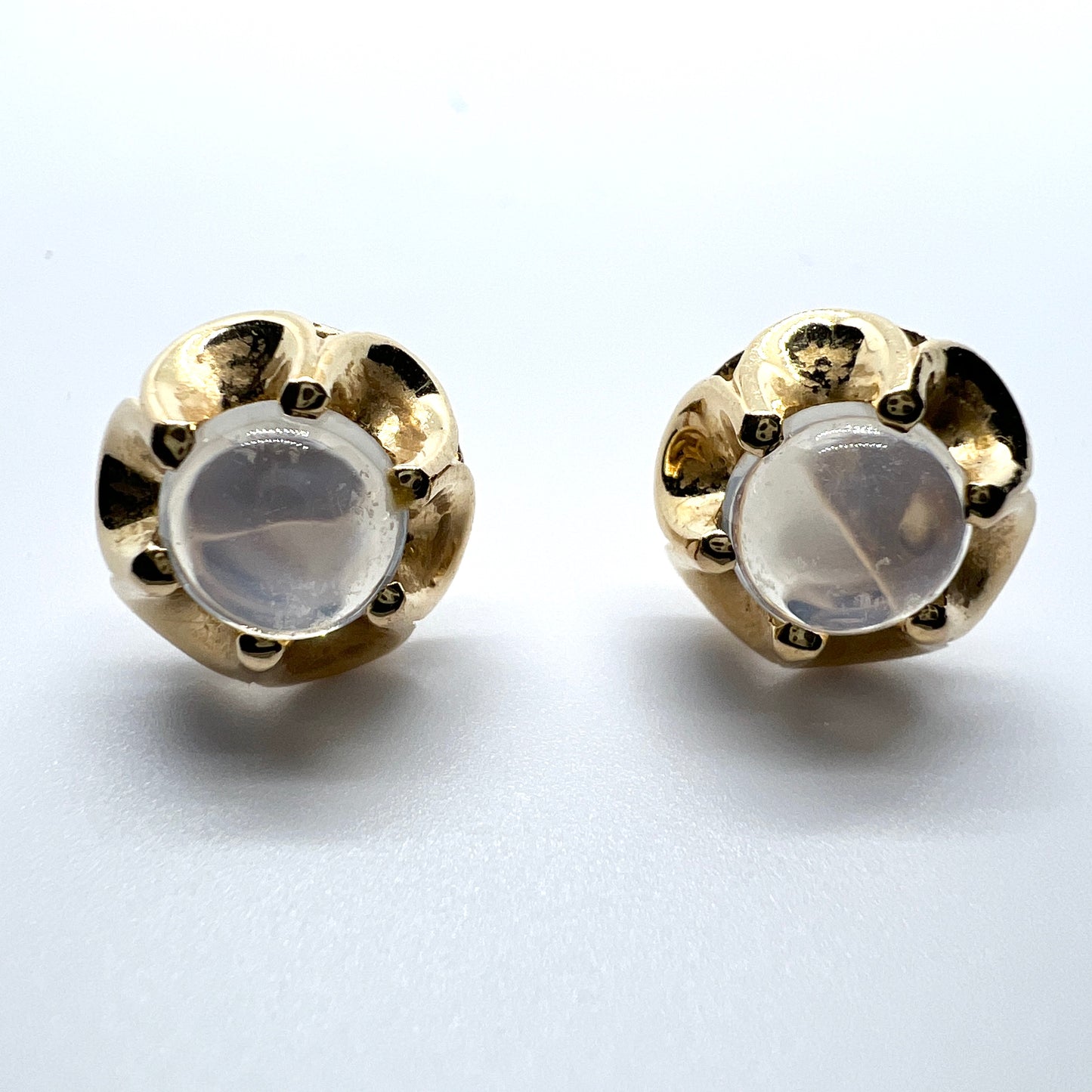 Sweden/Germany c 1930-40s. Vintage 18k Gold Moonstone Stud Earrings.