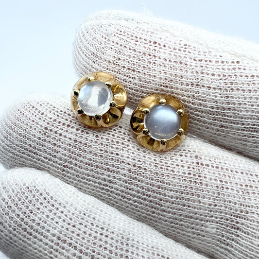 Sweden/Germany c 1930-40s. Vintage 18k Gold Moonstone Stud Earrings.