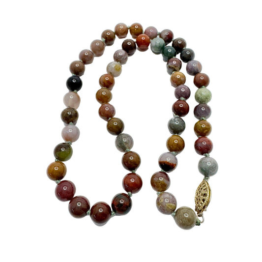 Vintage 14k Gold Agate Necklace.