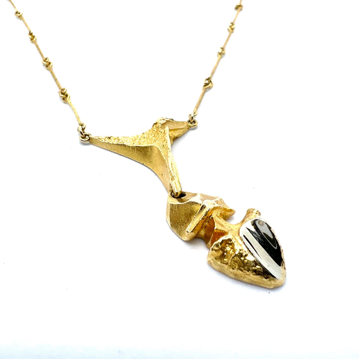 Bjorn Weckstrom for Lapponia, Finland 1977. Vintage 18k Gold Platinum Necklace. Design: Kaira