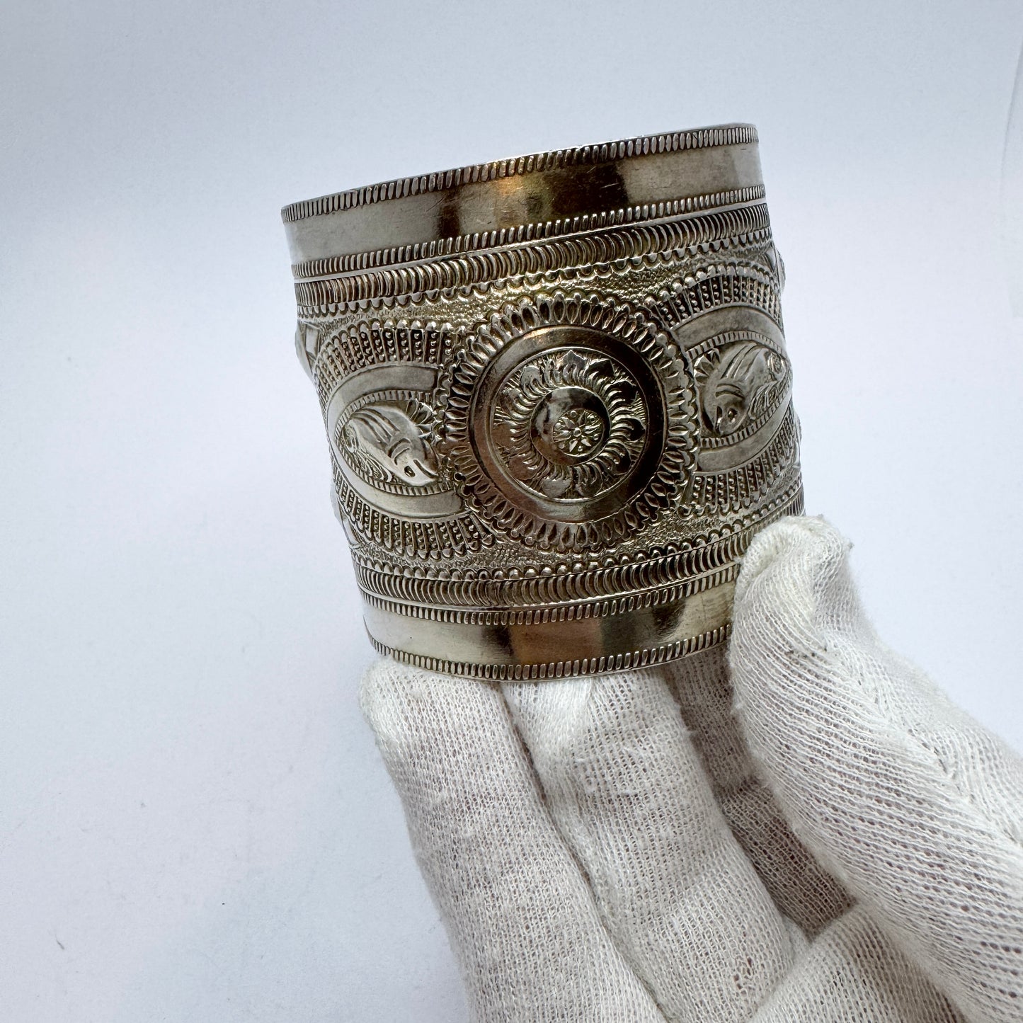 North Africa. Chunky 106gram Vintage Solid Silver Fish Flower Cuff Bracelet.