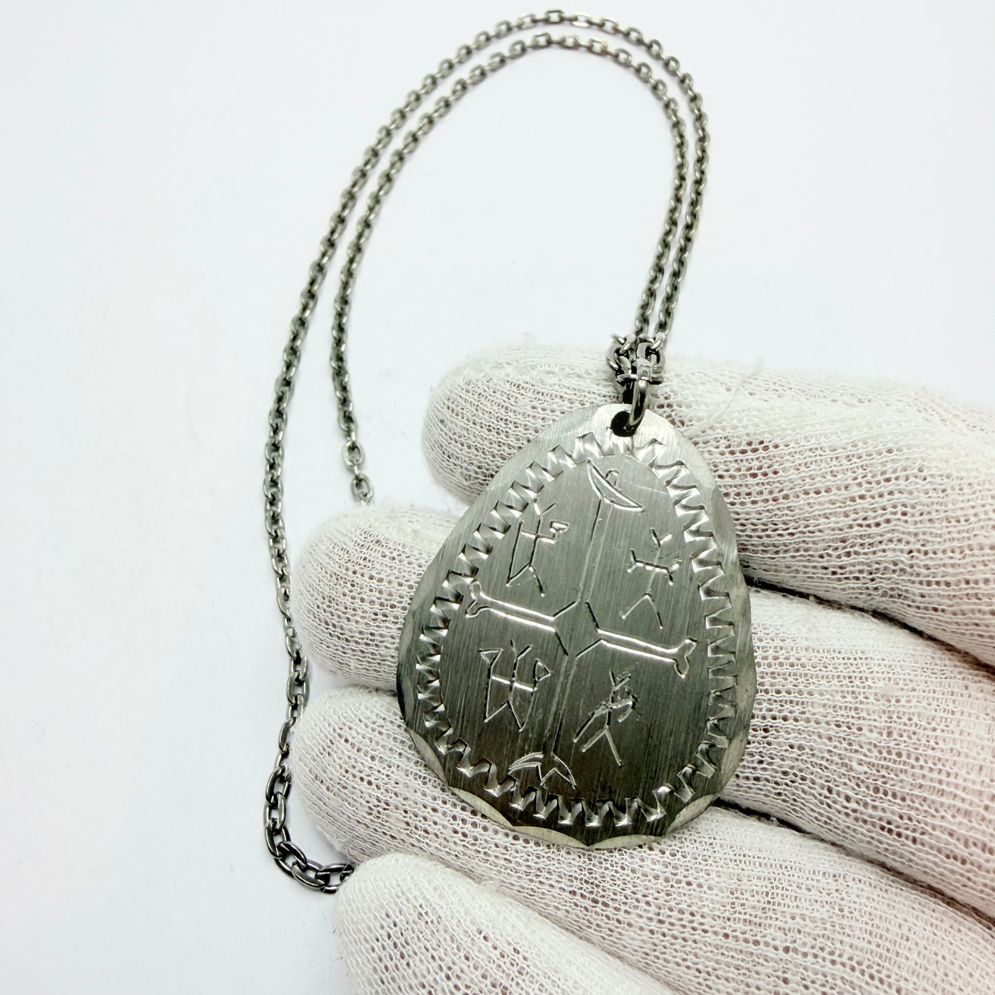 Sweden. Vintage Sami / Laplander Shaman Drum Design Pewter Pendant Necklace.