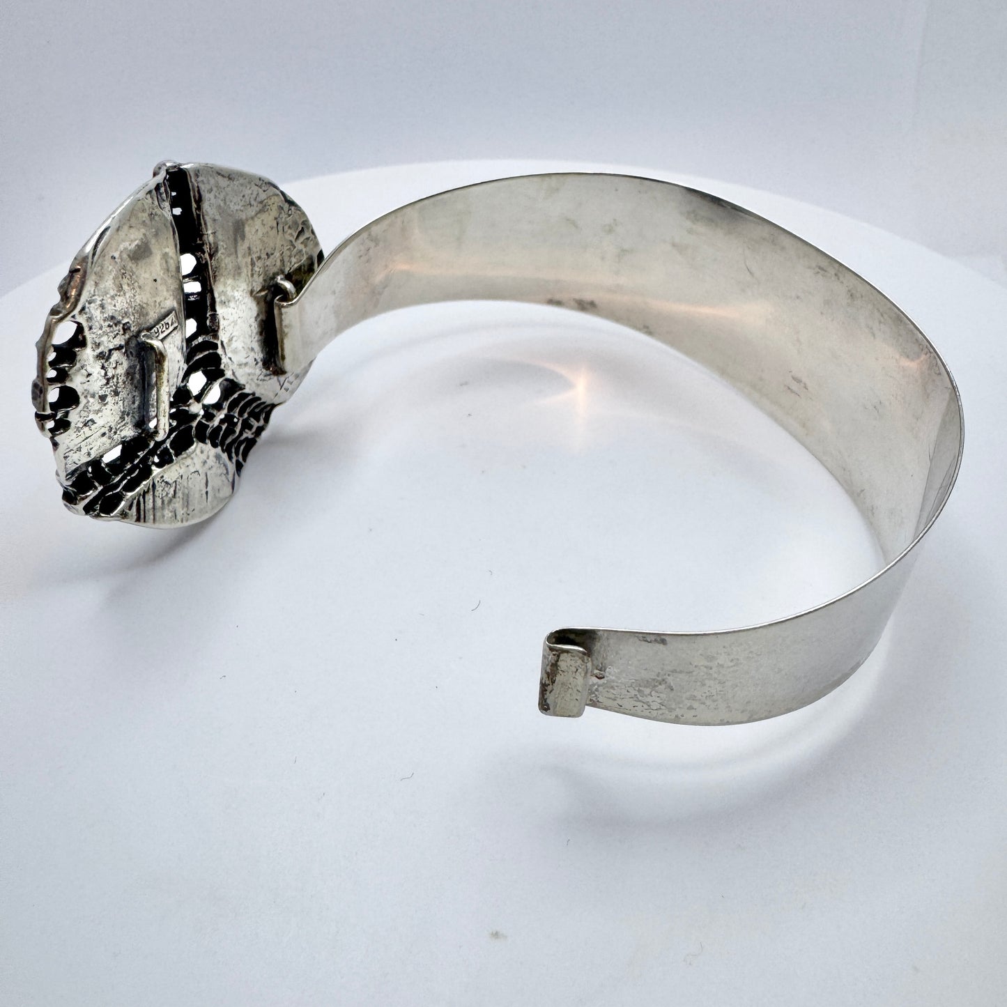 Teka Theodor Klotz, Germany ca 1970. Vintage Silver Peace Sign Hippie Bracelet.