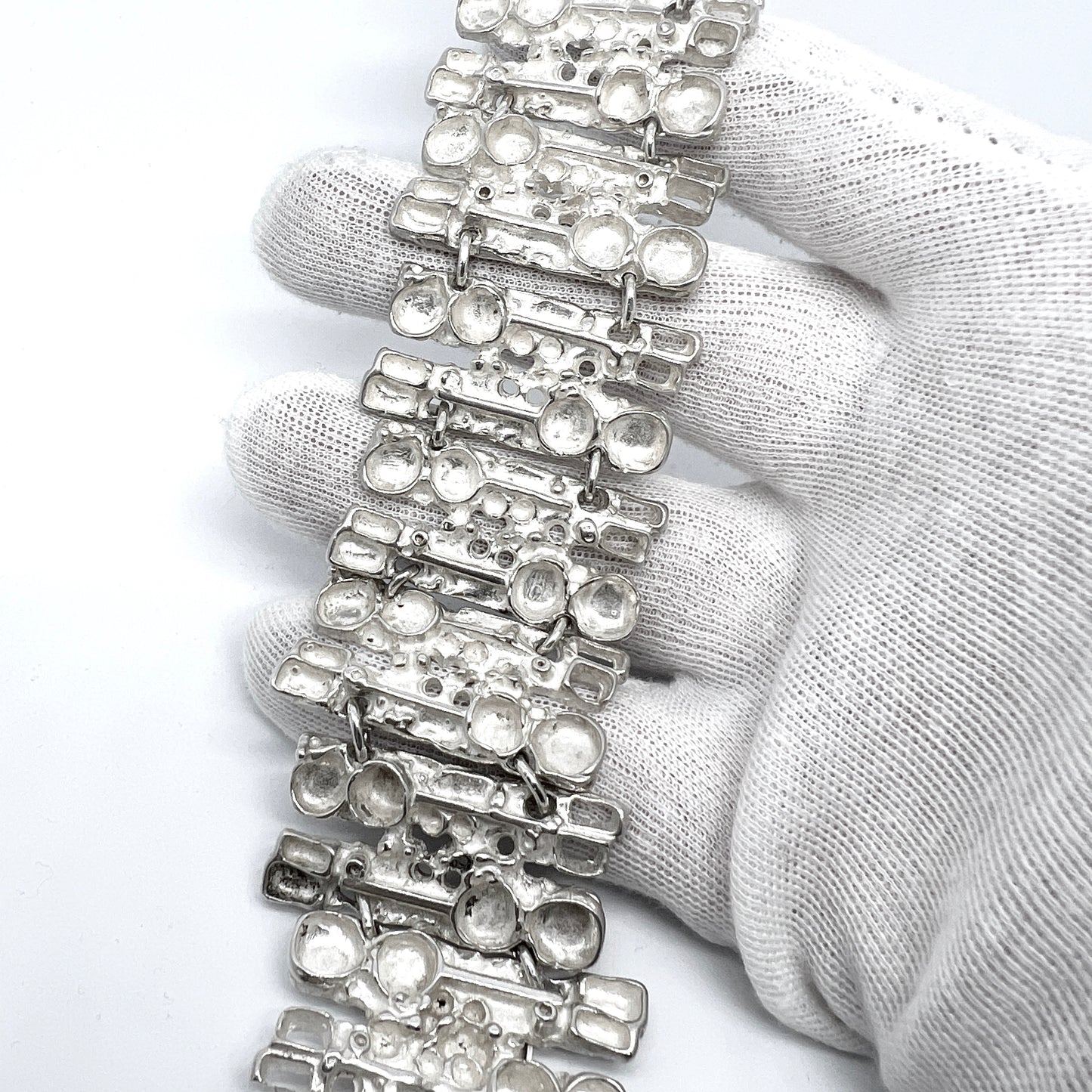 Juhls Kautokeino, Norway Massive 4.4oz Vintage Sterling Silver Bracelet.