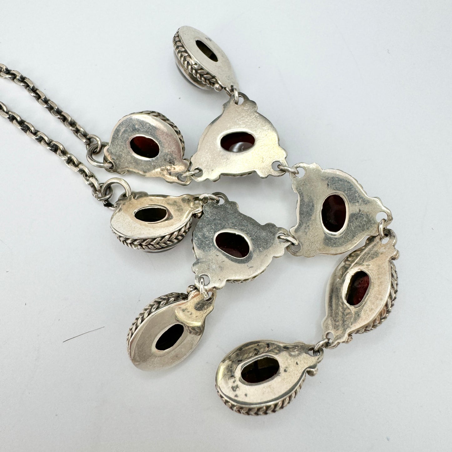 Vintage Sterling Silver Garnet Festoon Necklace.