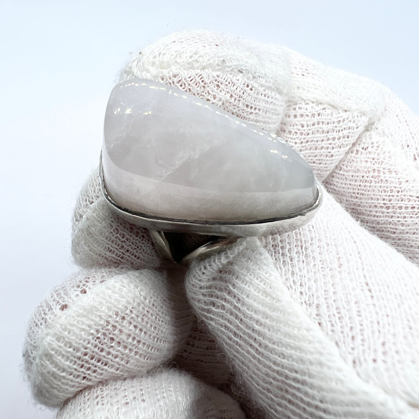 Aatos Johannes Hauli, Finland 1960-70s. Vintage Modernist Solid Silver Quartz Ring.