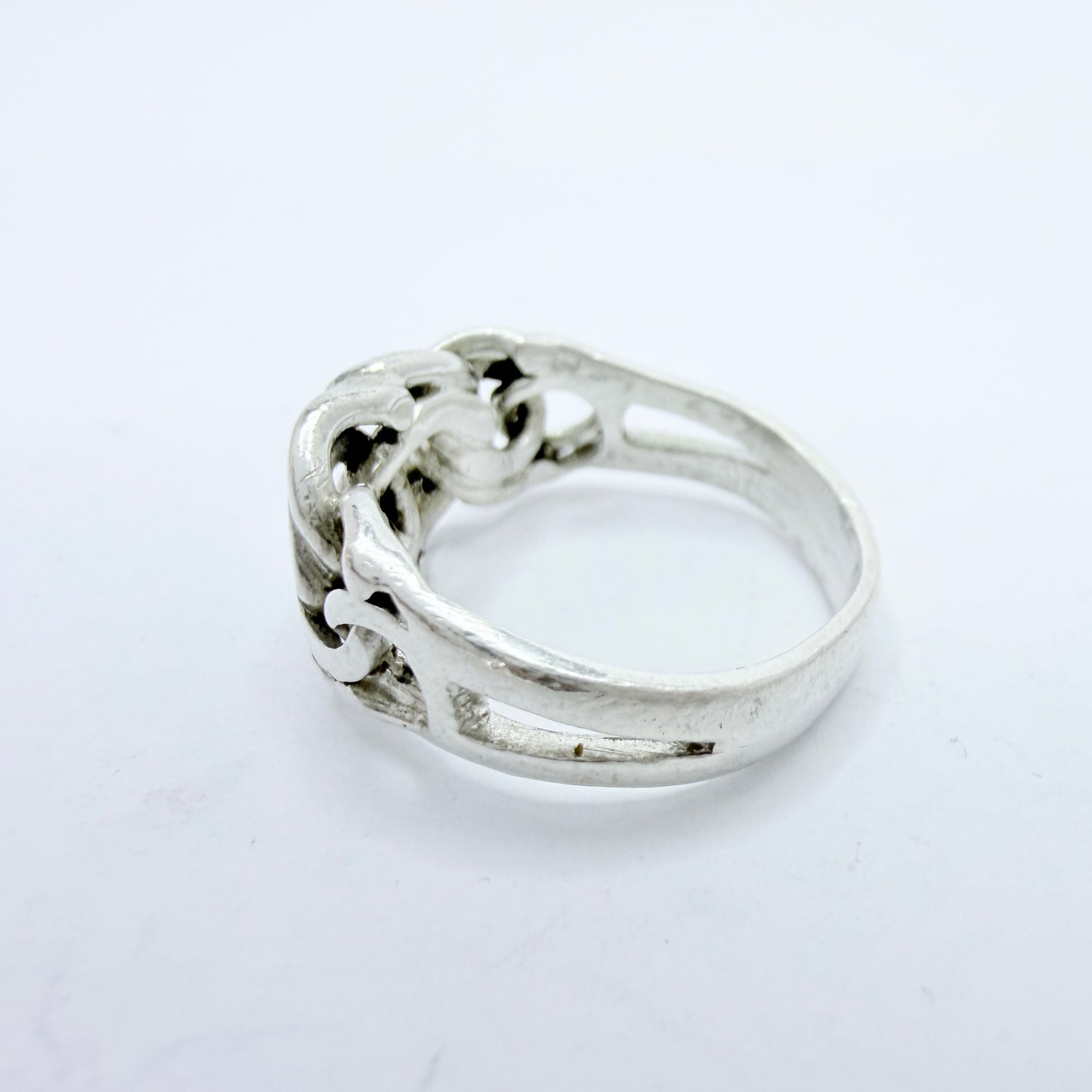 N S E Guldvaru, Sweden. Vintage Sterling Silver Bismarck Ring.