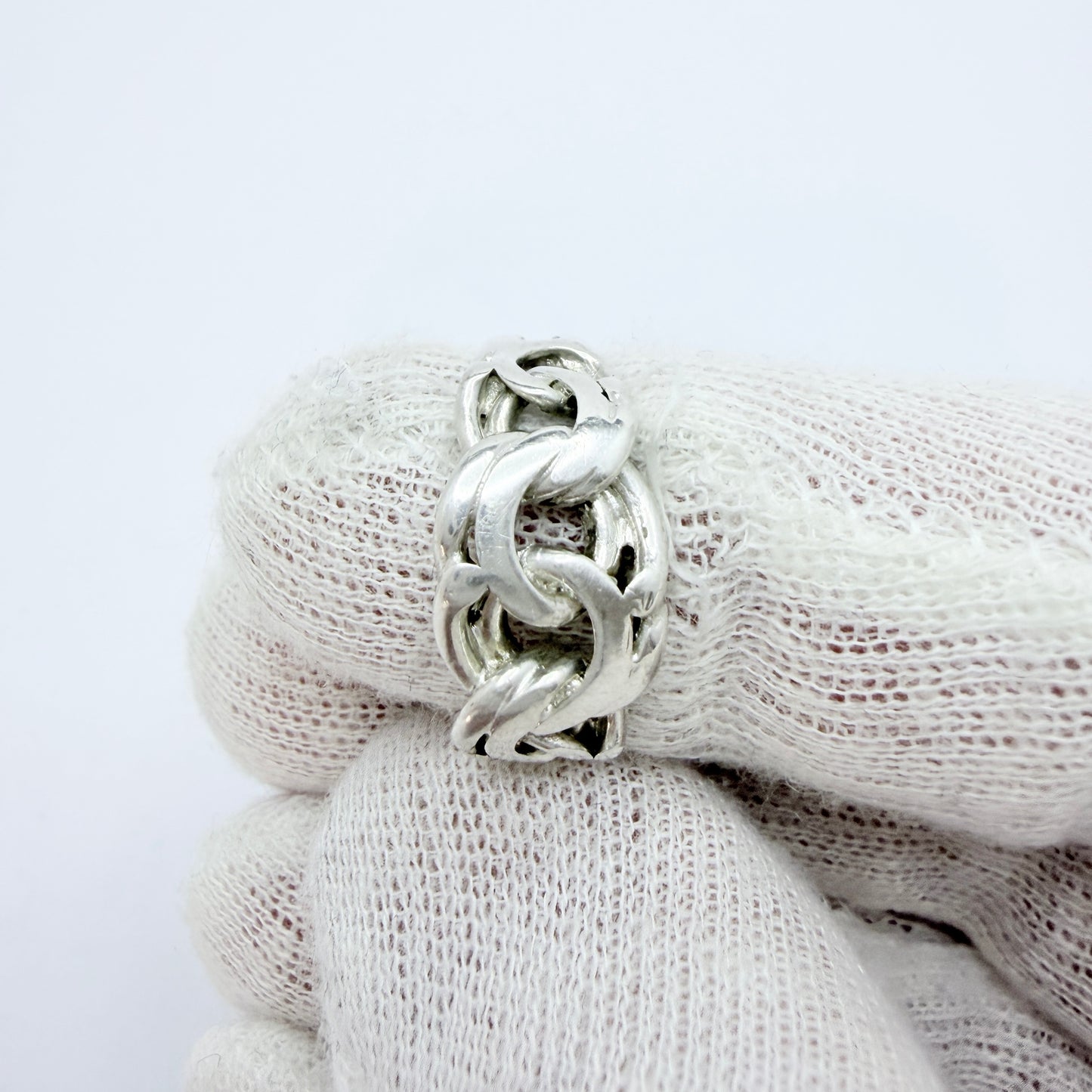 N S E Guldvaru, Sweden. Vintage Sterling Silver Bismarck Ring.