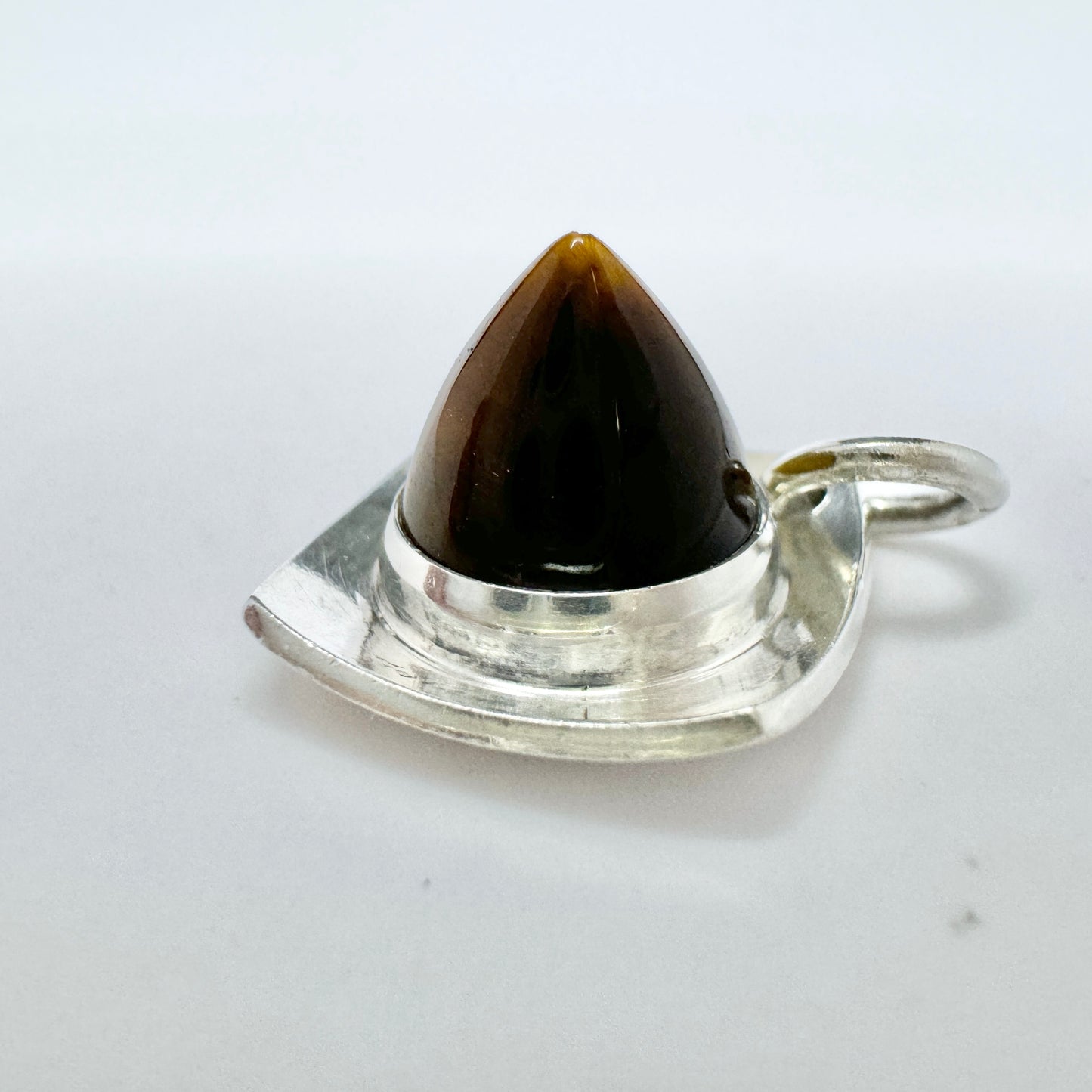 Elis Kauppi, Kupittaan Kulta Finland 1950-60s Vintage Sterling Silver Tiger's Eye Pendant.