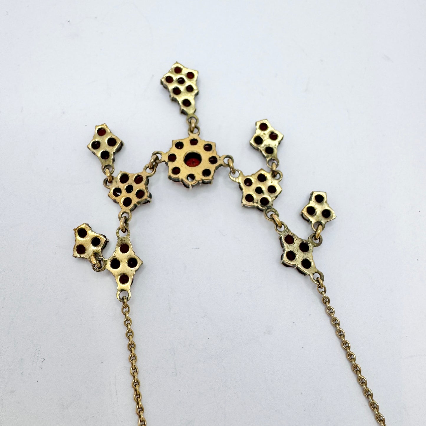 Vintage Garnet Gilt Metal Necklace.