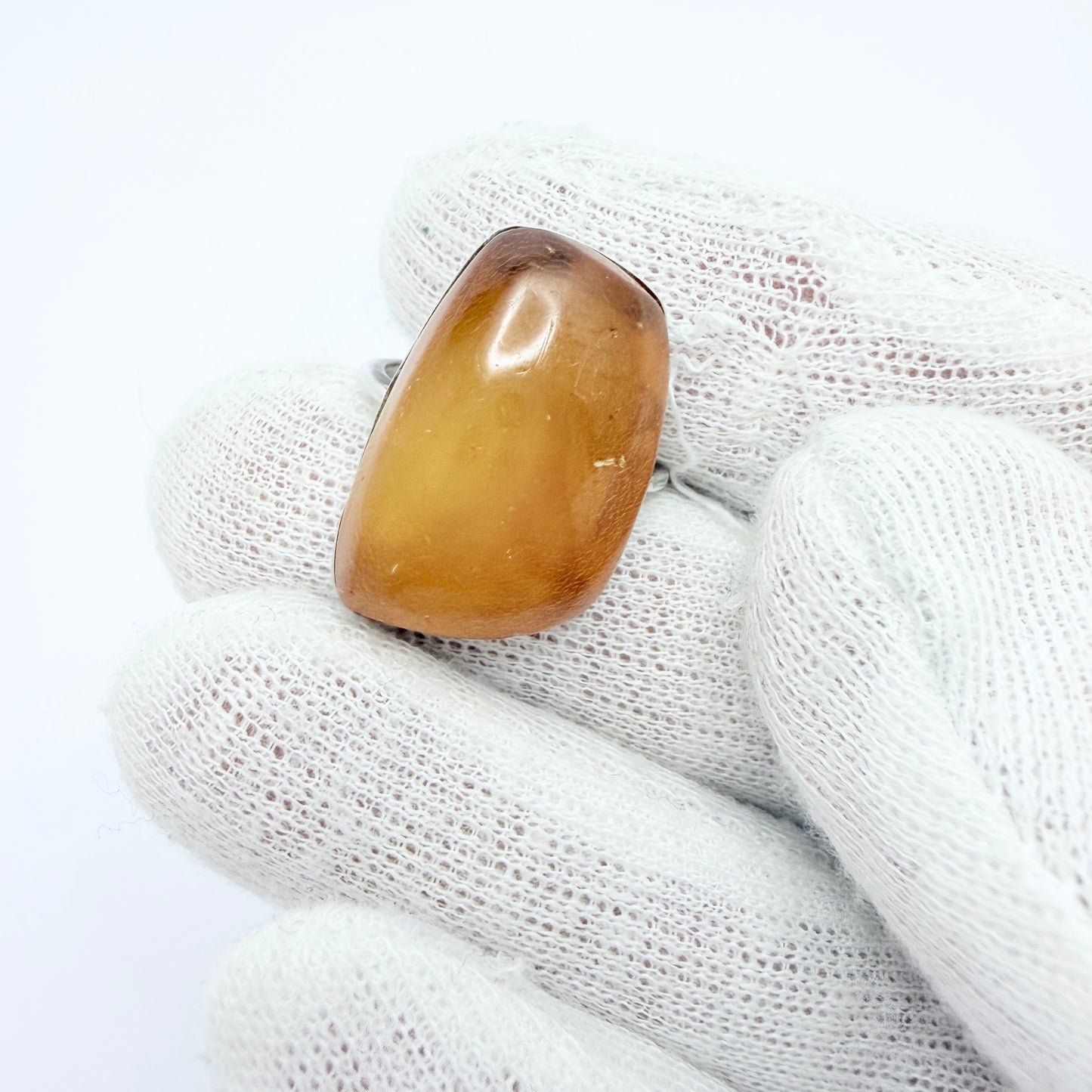 USSR, Soviet-era. Vintage Solid 875 Silver Baltic Amber Ring.