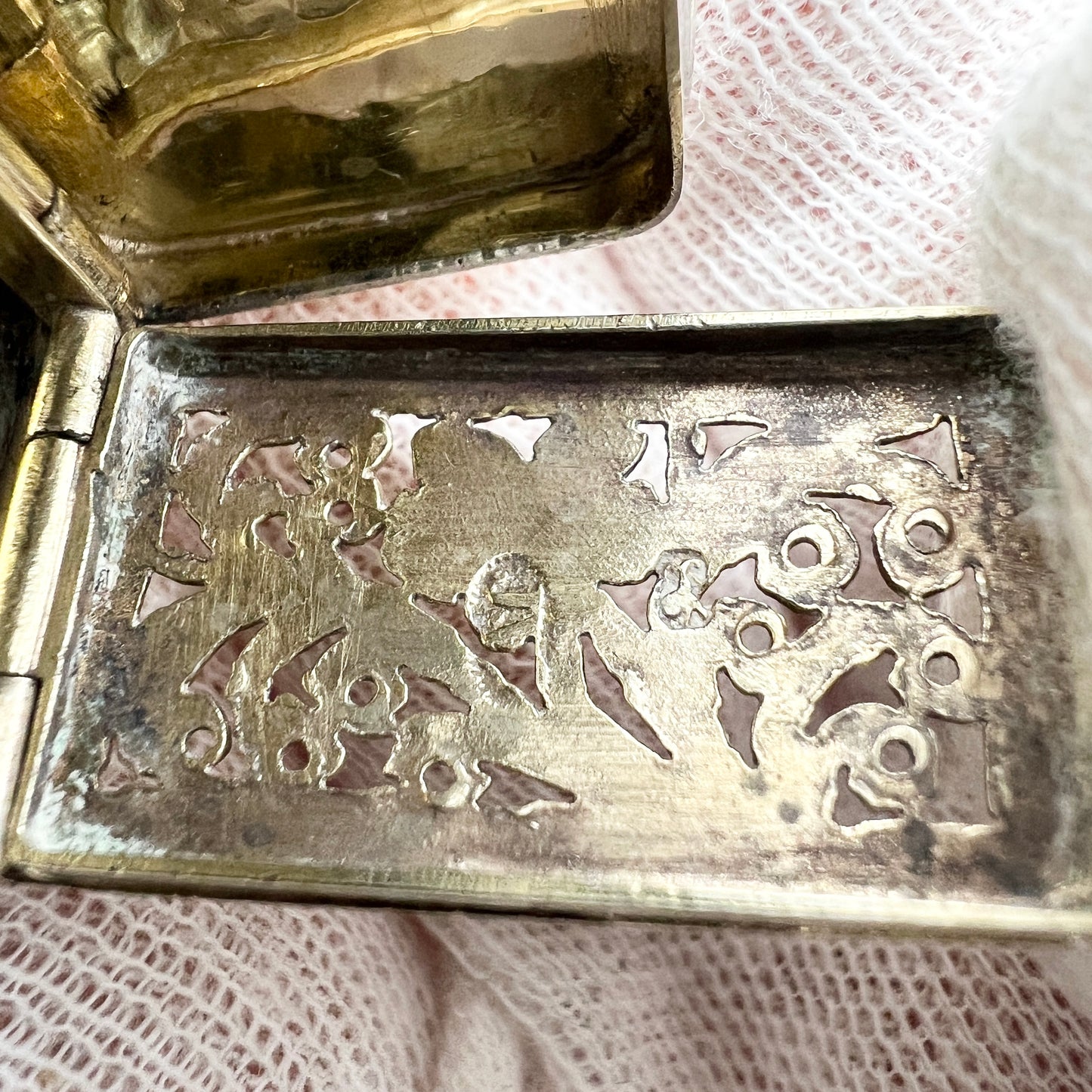 Joseph Wilmore Birmingham 1833. Antique Sterling Silver Vinaigrette Box.