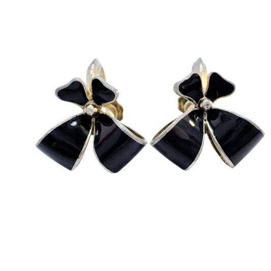 NA Jørgensen, Norway c 1950s. Vintage Sterling Silver Black Enamel Ribbon Earrings.