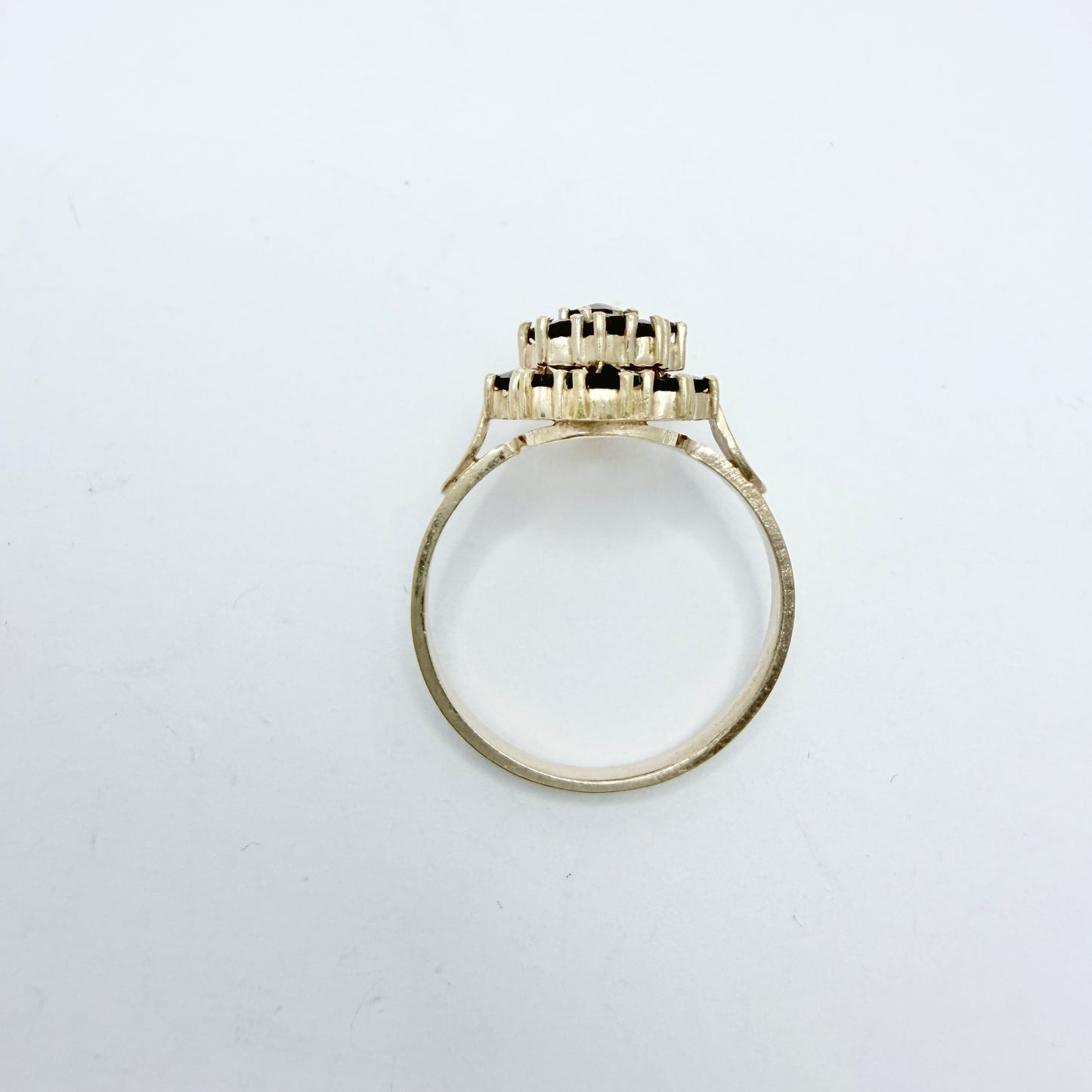Vintage Gilt Solid 830 Silver Garnet Cluster Ring.