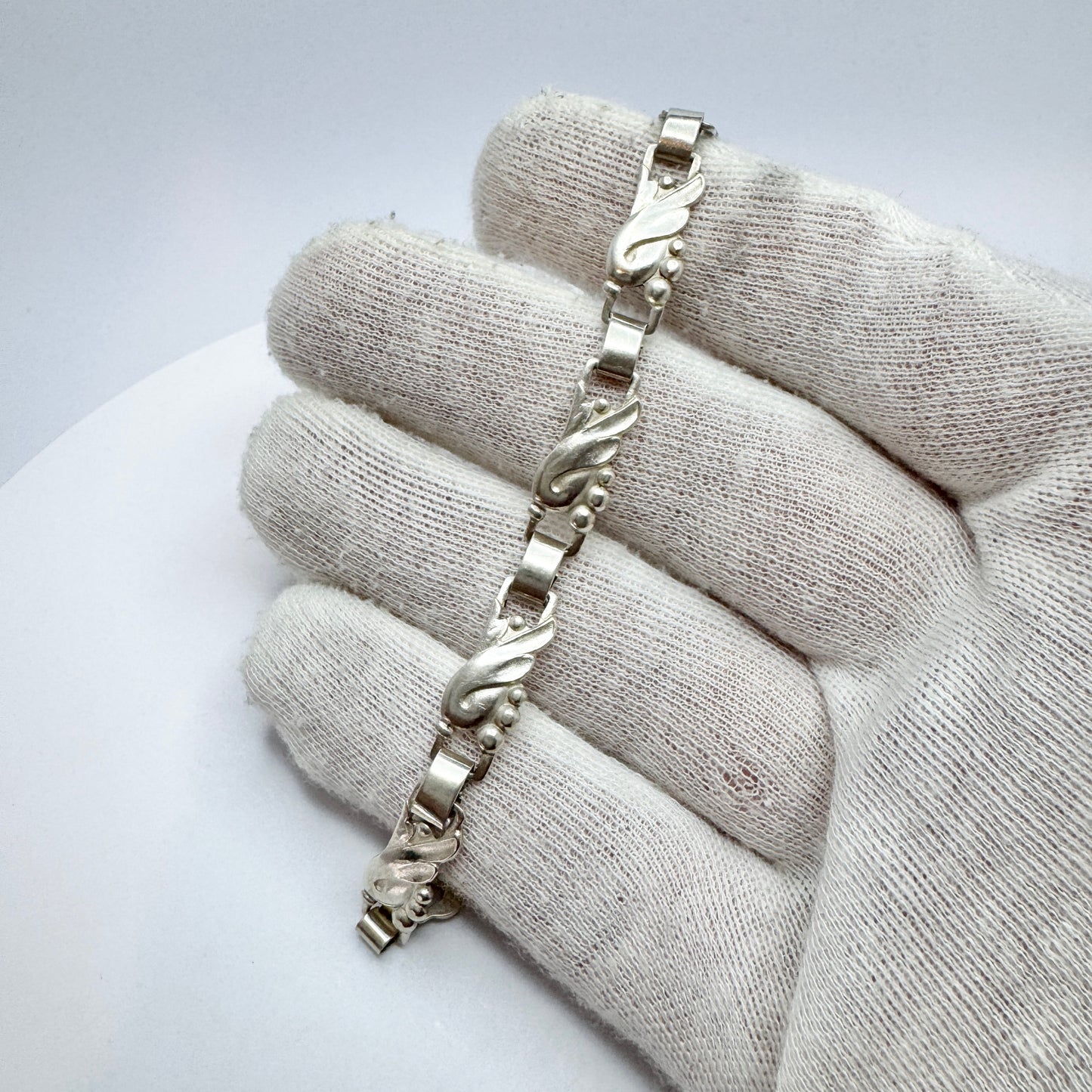 Asa-Silver H Olsson, Sweden 1949. Vintage Solid Silver Bracelet.