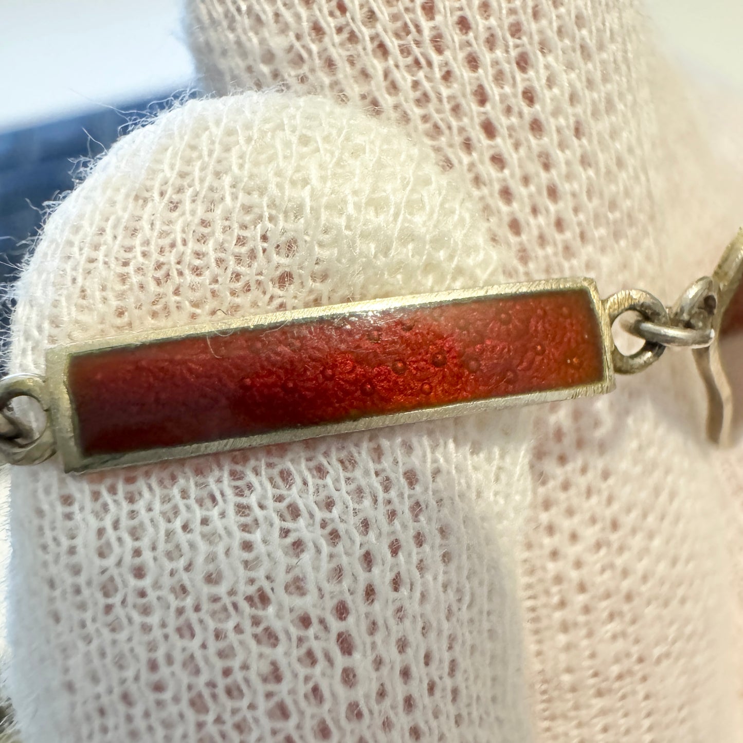 Norsk Filigransfabrikk, Norway 1920s. Art Nouveau Sterling Silver Red Enamel Bracelet.