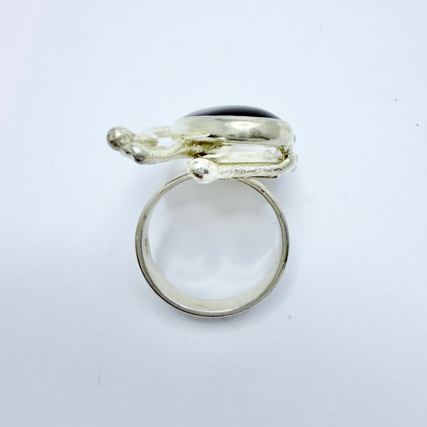 Avi Soffer, Israel Vintage Modernist Sterling Silver Onyx Ring. Signed.