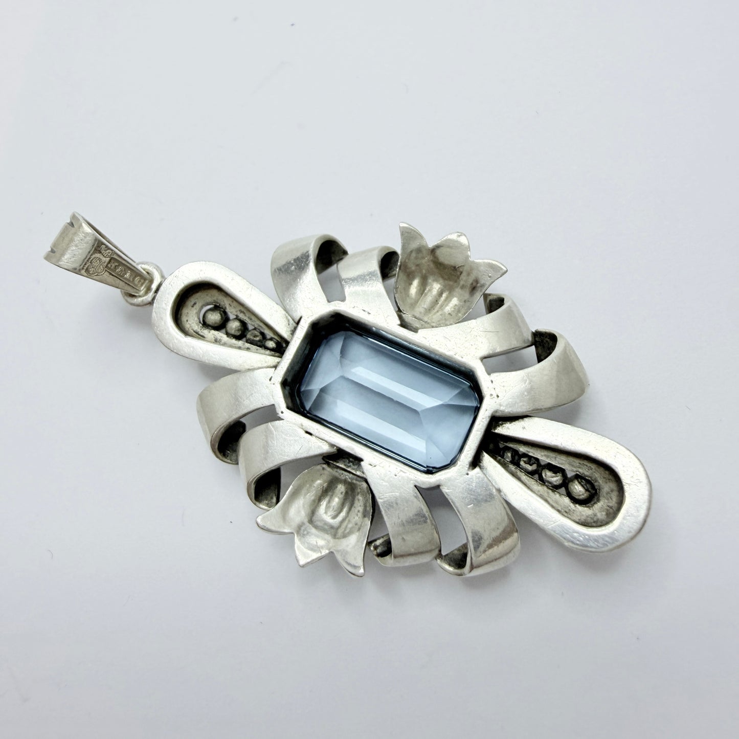 K & E Carlson, Sweden 1940s. Solid Silver Blue Synthetic Spinel Pendant.