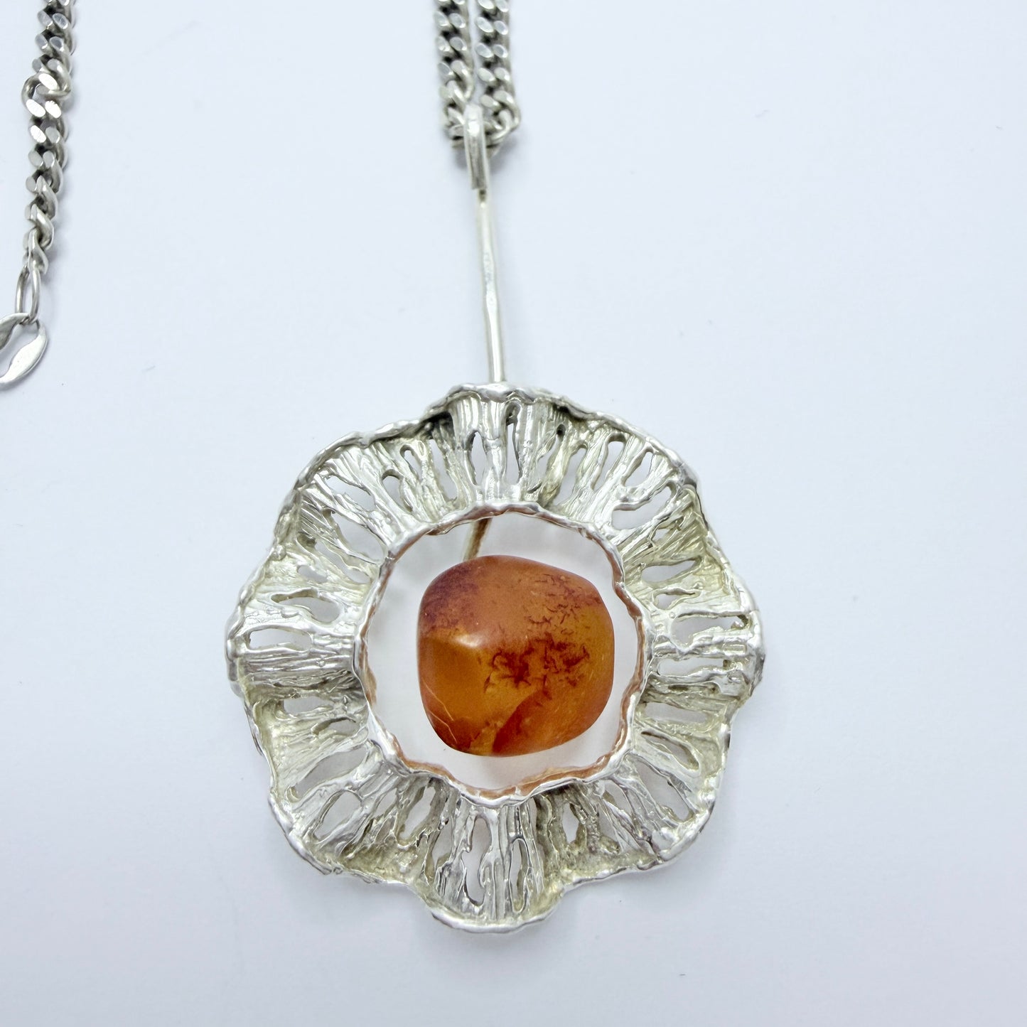 Ostsee-schmuck, Fischland. Vintage Solid Silver Amber Pendant Necklace