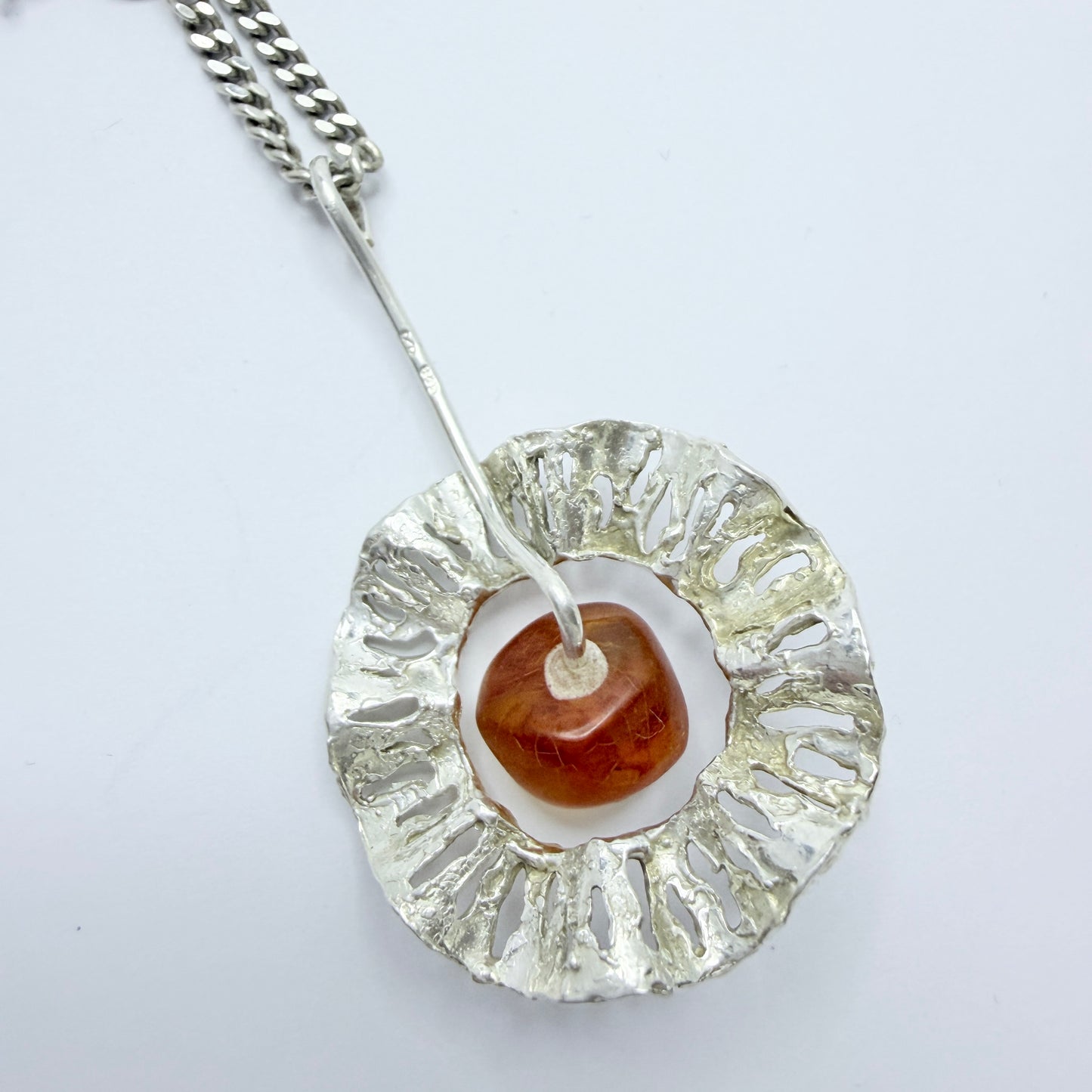 Ostsee-schmuck, Fischland. Vintage Solid Silver Amber Pendant Necklace