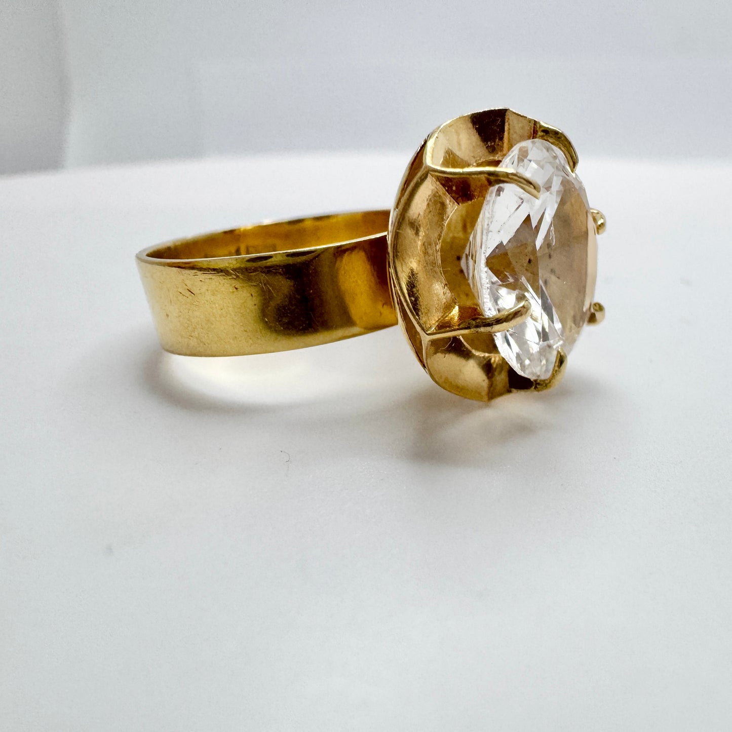 Sweden 1975. Vintage 18k Gold Rock Crystal Cocktail Ring. 6 gram