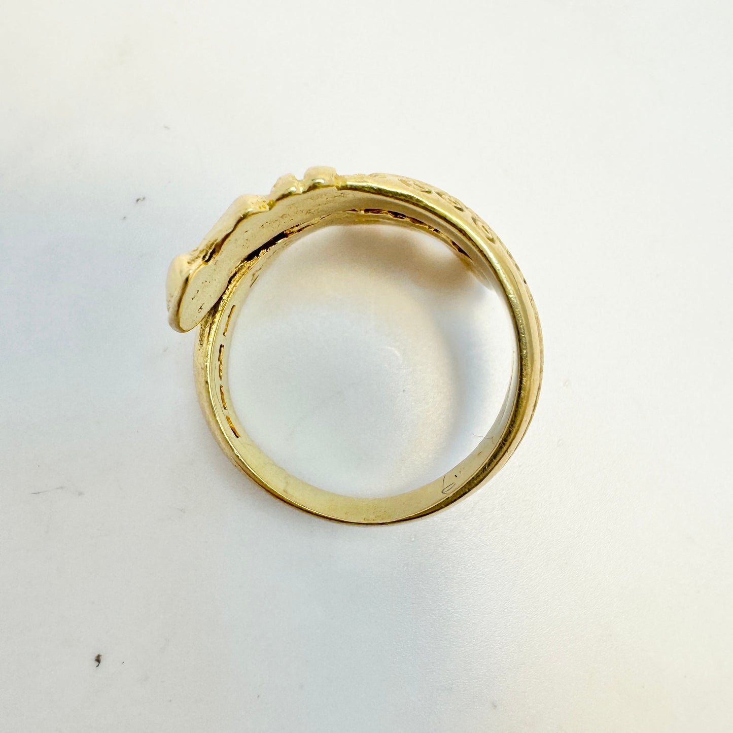 Bengt Hallberg, Sweden 1994. Vintage 18k Gold Viking Copy Ring.