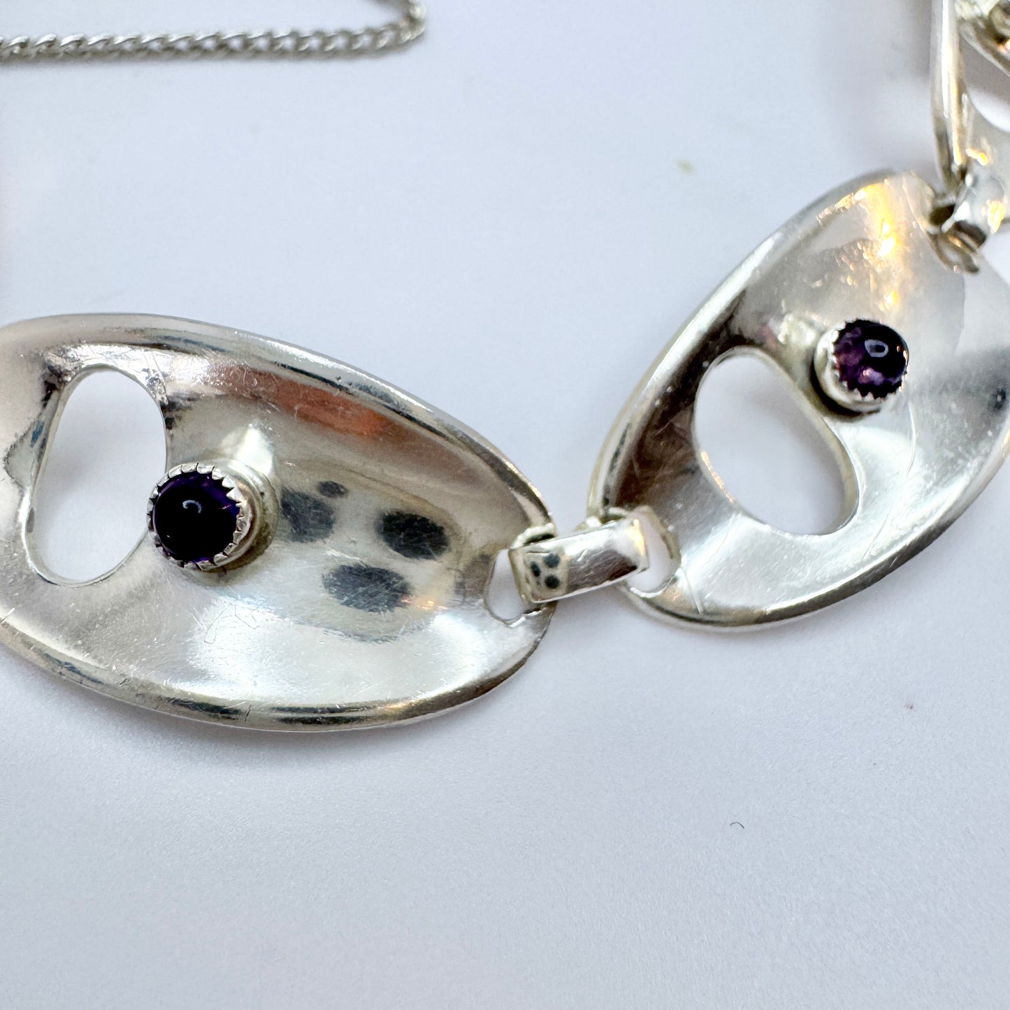 Kaplan, Sweden 1961. Vintage Sterling Silver Amethyst Bracelet.