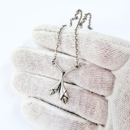 Kalevala Koru, Finland. Vintage Sterling Silver Pendant Necklace.