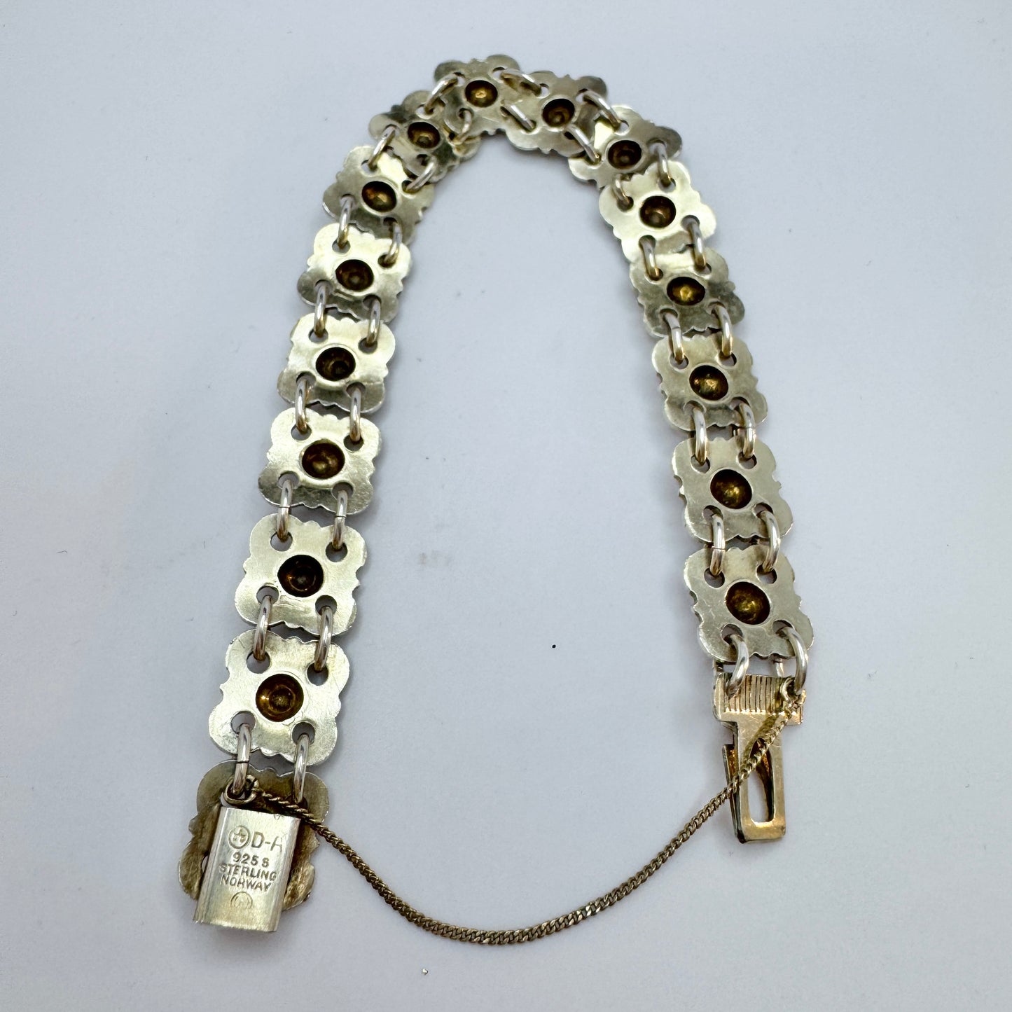 Willy Winnaess for David-Andersen, Norway 1950s. Sterling Silver Enamel Bracelet.