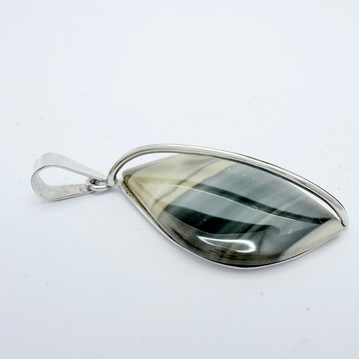 Warzaw, Poland. Vintage Sterling Silver Agate Pendant.