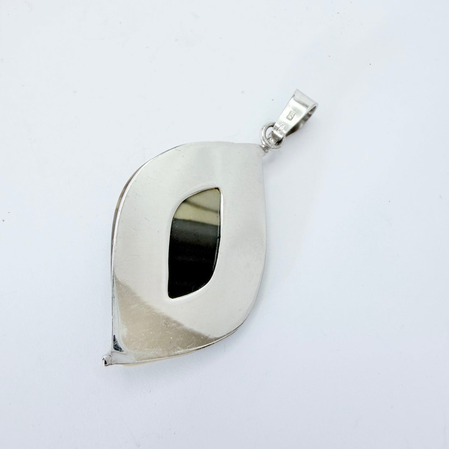 Warzaw, Poland. Vintage Sterling Silver Agate Pendant.