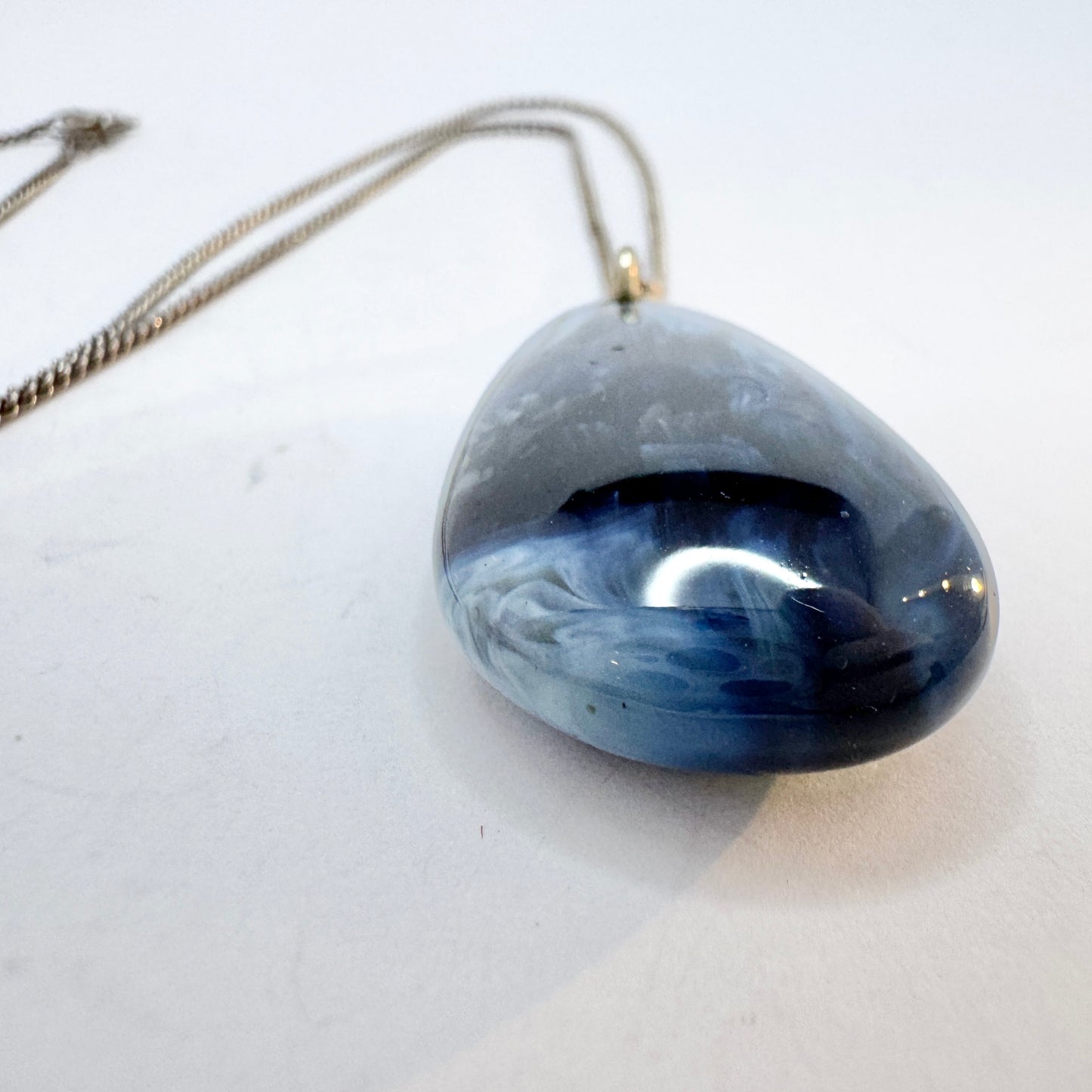 Sweden ca 1960-70s. Vintage Bergslagen-stone Pendant with Silver Chain Necklace.
