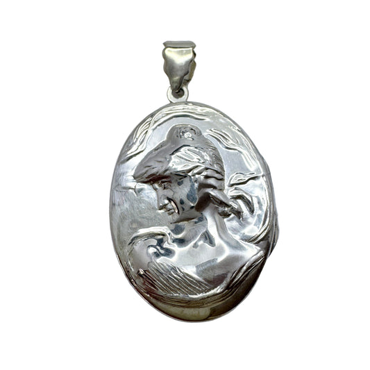 Vintage Sterling Silver Locket Pendant.