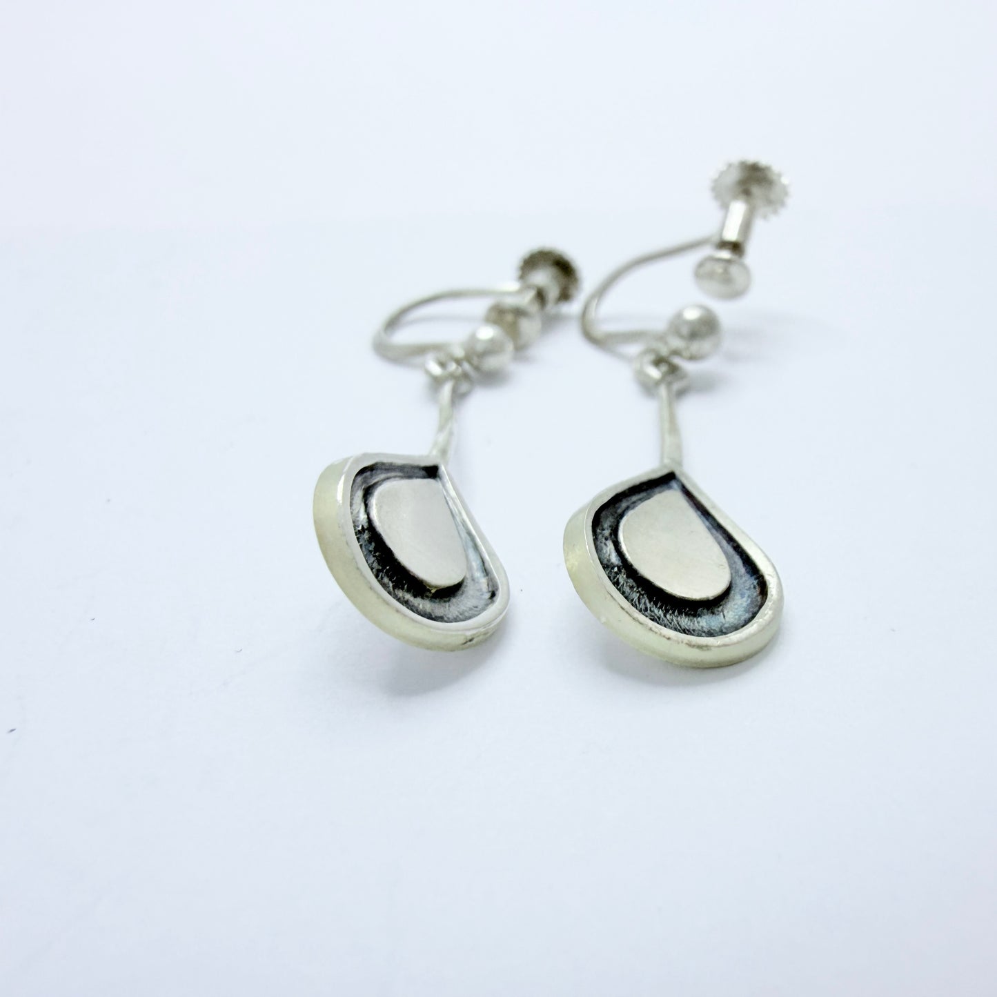 R Tennesmed, Sweden 1959. Vintage Mid-century Solid Silver Earrings.